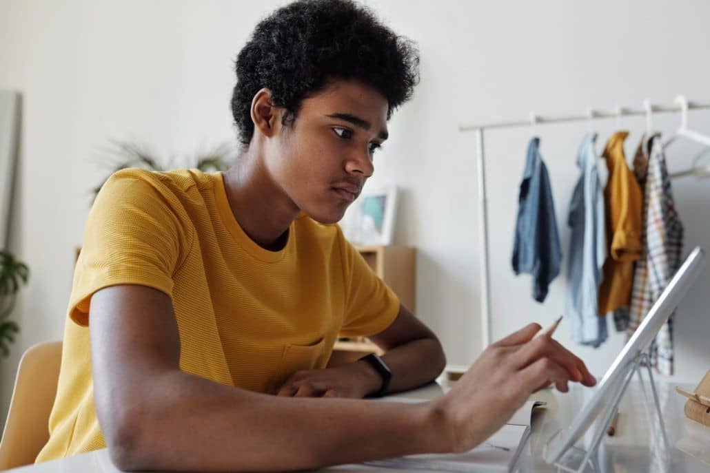 l’adolescence et le besoin d’appartenance