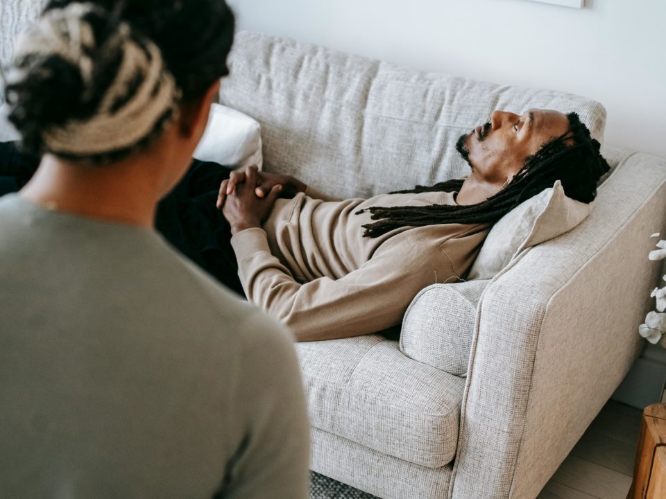 Comprendre les principes de la psychanalyse